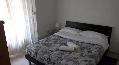 B&B Bologna Centro 0*,  Italy